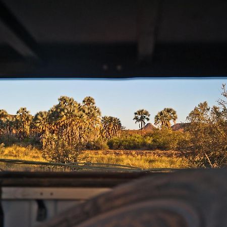 Palmwag Campsite Екстериор снимка