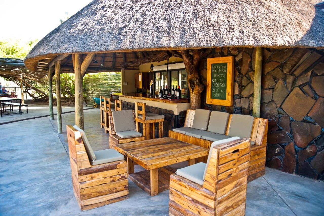 Palmwag Campsite Екстериор снимка